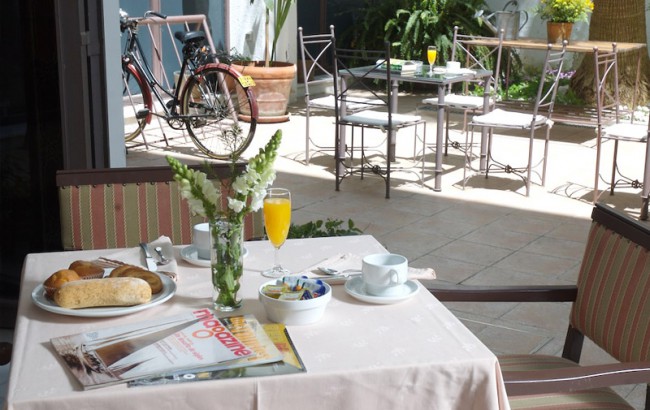 hotel_alcantara_hall_patio
