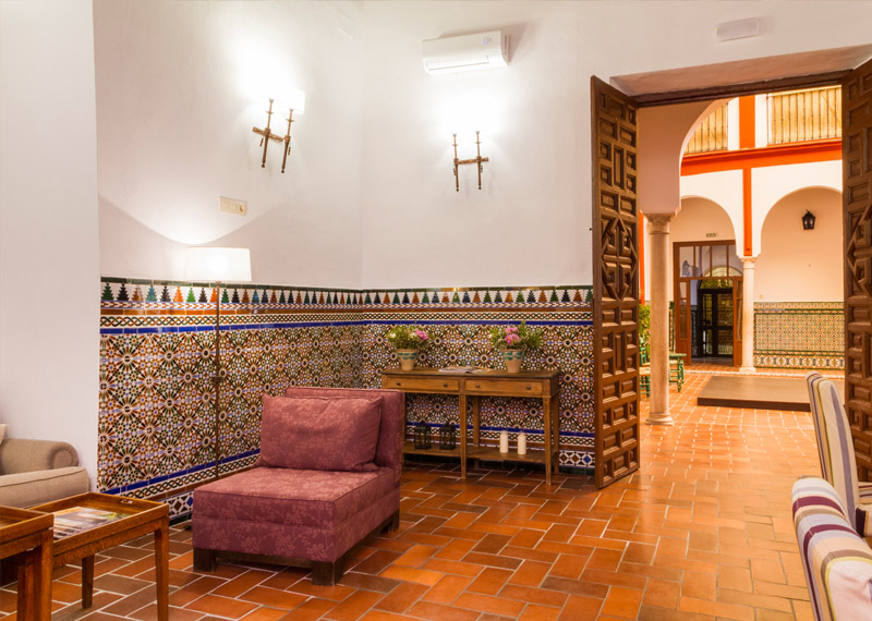 Hotel Alcántara Lobby